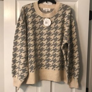NWT Bohemian Rose XL houndstooth sweater